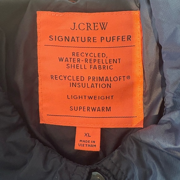 J.Crew signature puffer 
XL
Navy - Picture 3 of 6